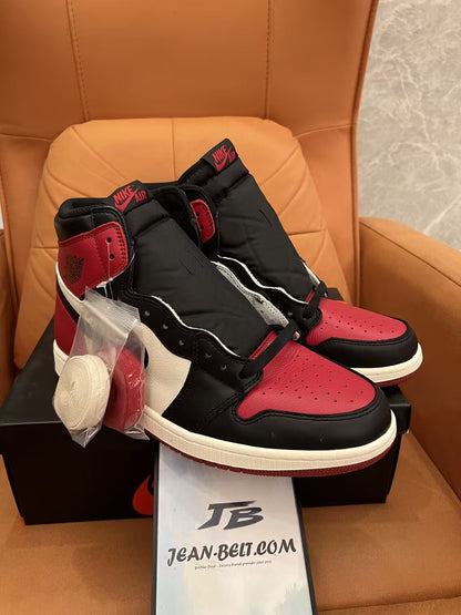 Jordan 1 Retro High Bred Toe Sneaker