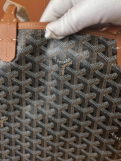 Goyard anjou reversible tote pm brown