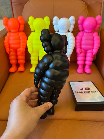 KAWS inspired set of 5 colorful vinyl figures