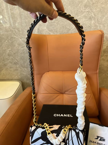 Chanel multicolor  flap handbag