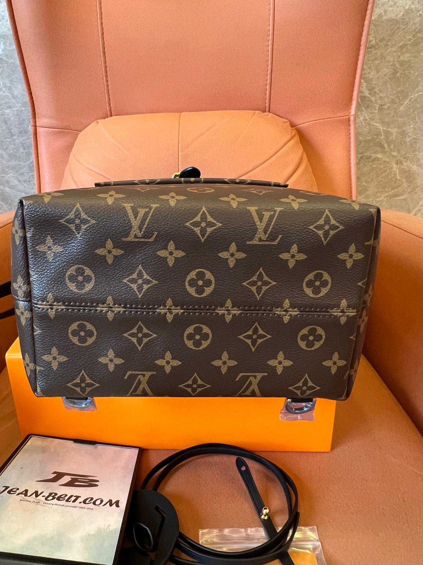 Louis Vuitton monogram montsouris pm black