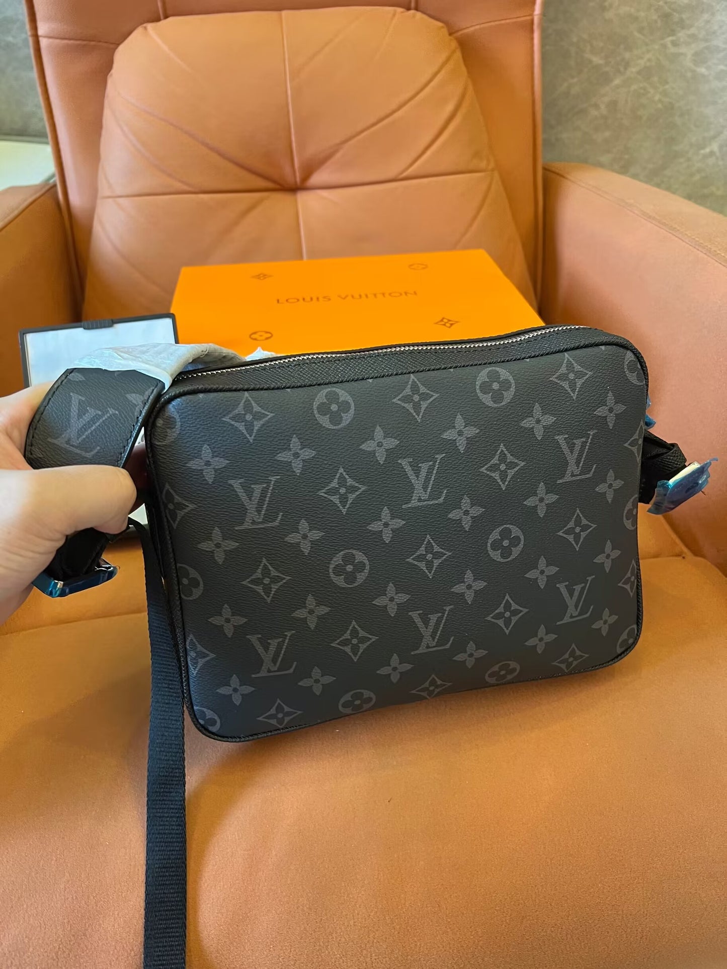 Louis Vuitton outdoor messenger bag