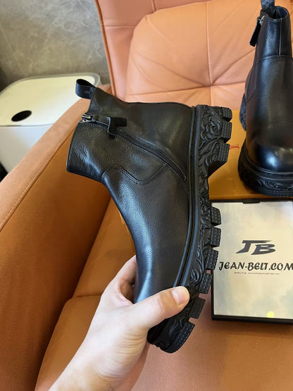 Louis Vuitton baroque chelsea boot black