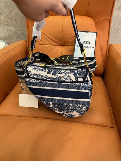 Dior saddle bag blue toile de jouy embroidery