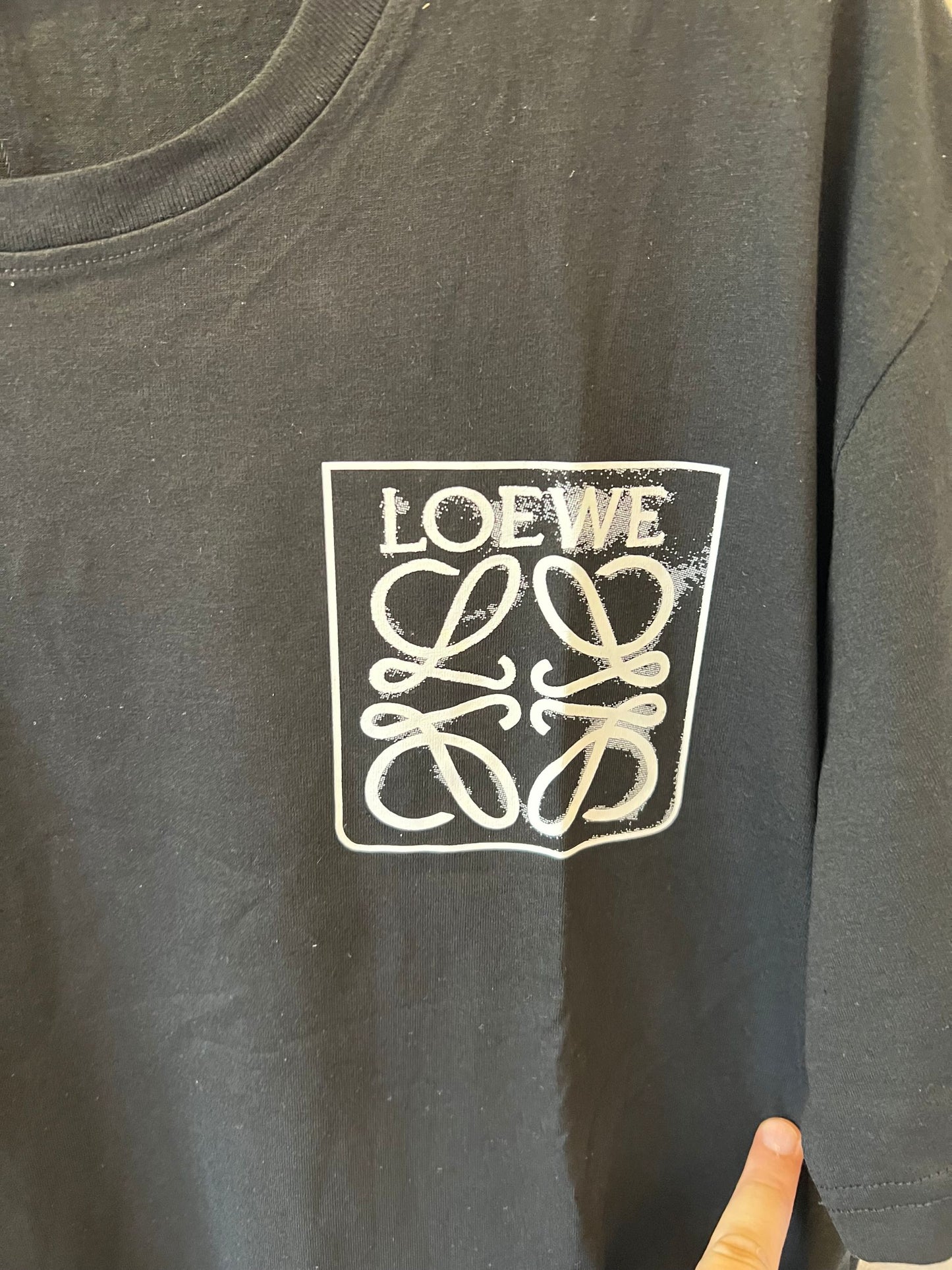 Loewe classic black t-shirt with signature logo patch