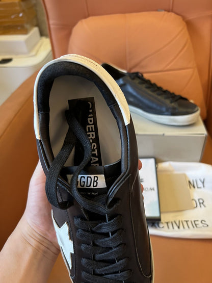 Golden Goose logo patch leather sneakers