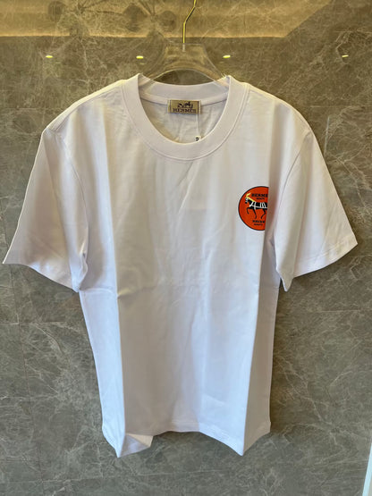 Hermès white t-shirt with iconic logo patch