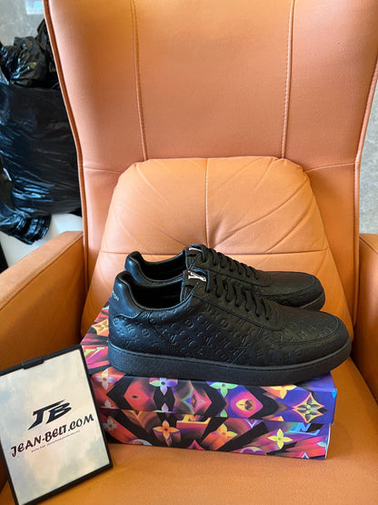 Louis Vuitton Rivoli sneakers black mini monogram