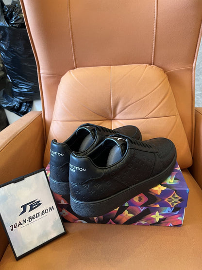 Louis Vuitton Rivoli sneakers black mini monogram