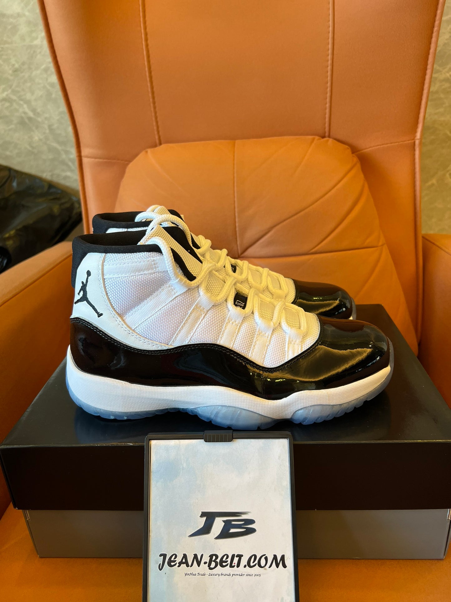 Jordan 11 retro high concord