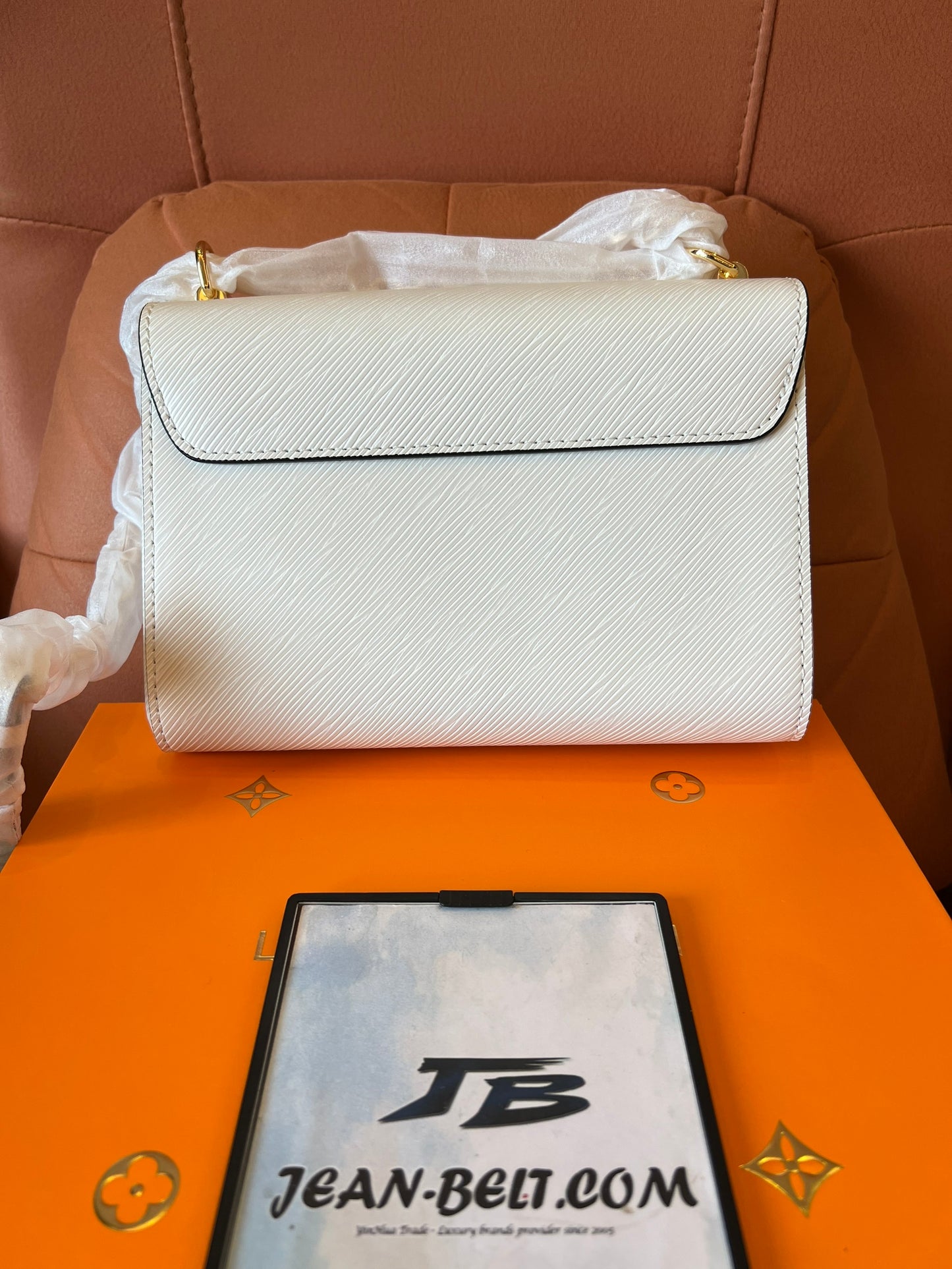 Louis Vuitton white epi leather twist mm shoulder bag