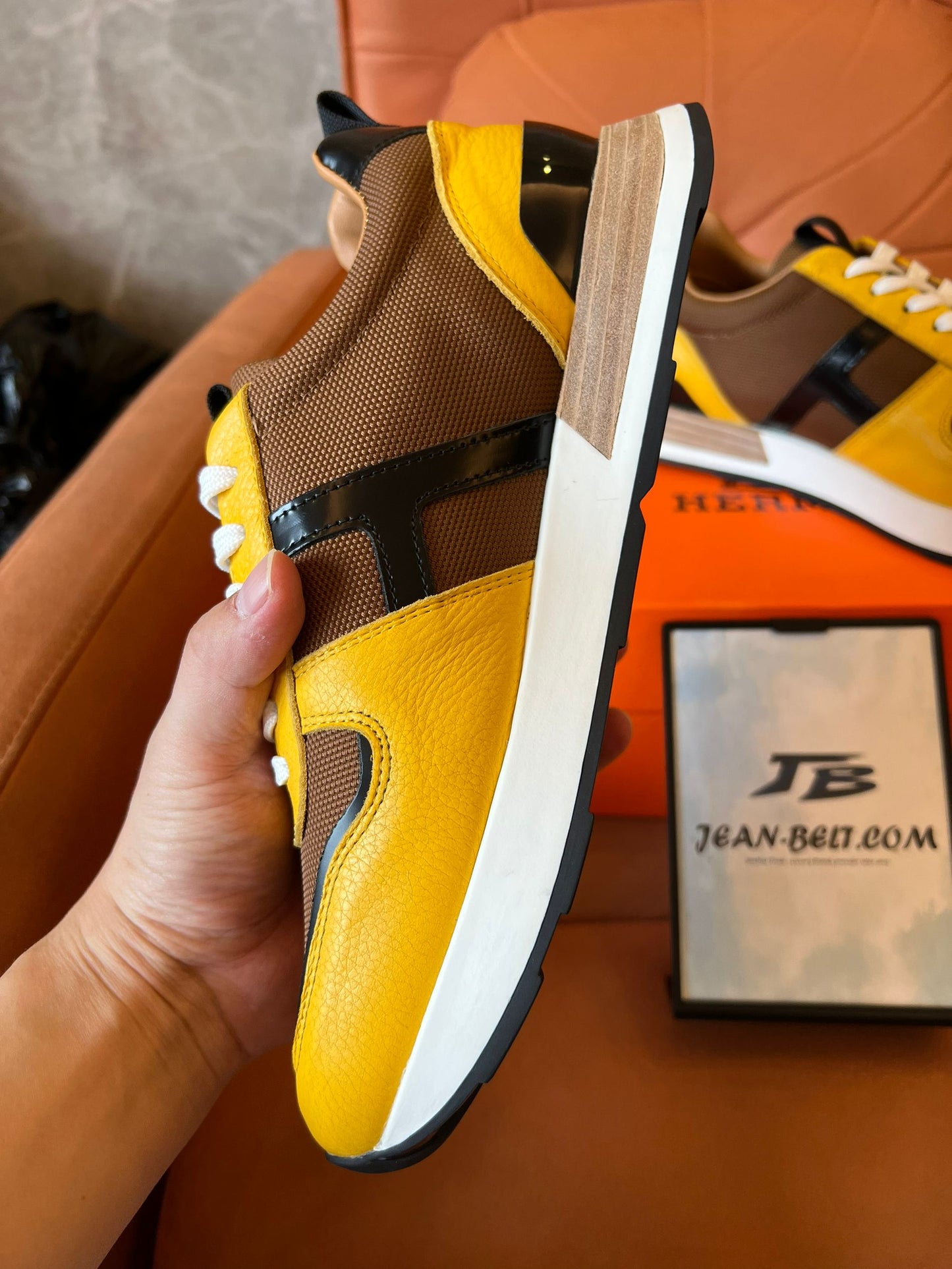 Hermes sneaker in yellow&brown