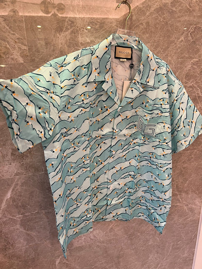 Gucci floral print blue short-sleeve button-up shirt