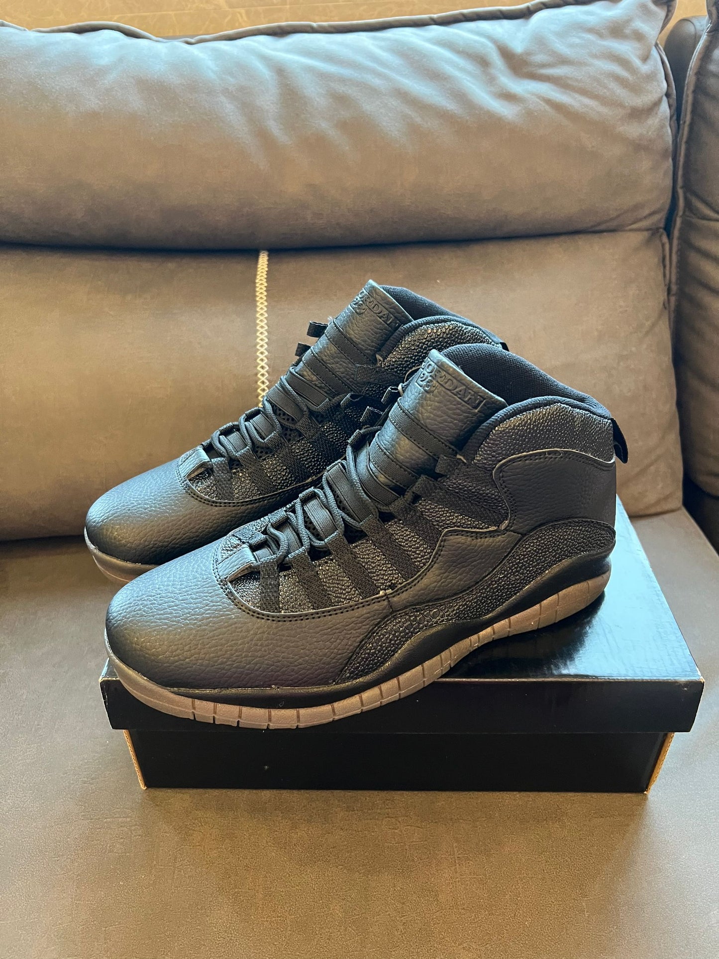 Air Jordan 10 Retro "Triple Black"