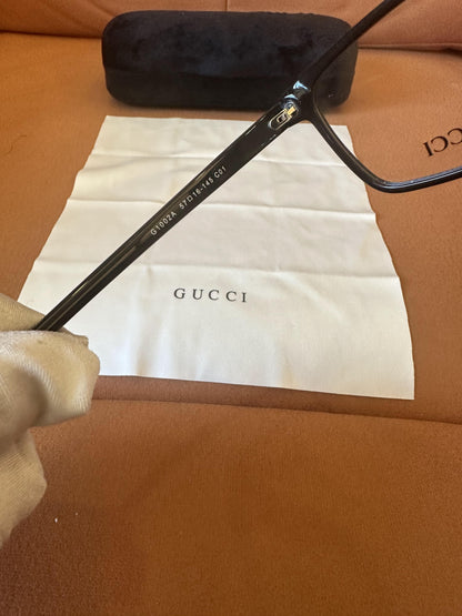 Gucci rectangular eyeglasses - black handmade acetate frame