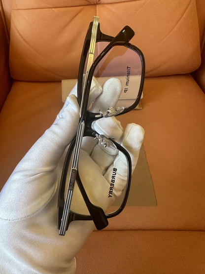 Burberry rectangular eyeglasses - black frame with titanium details