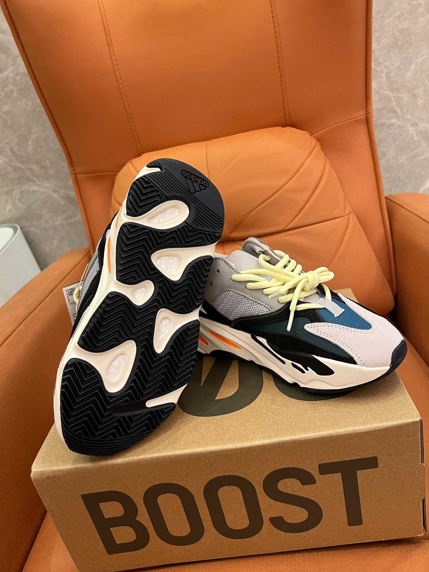 Adidas Yeezy Boost 700 "Wave Runner"