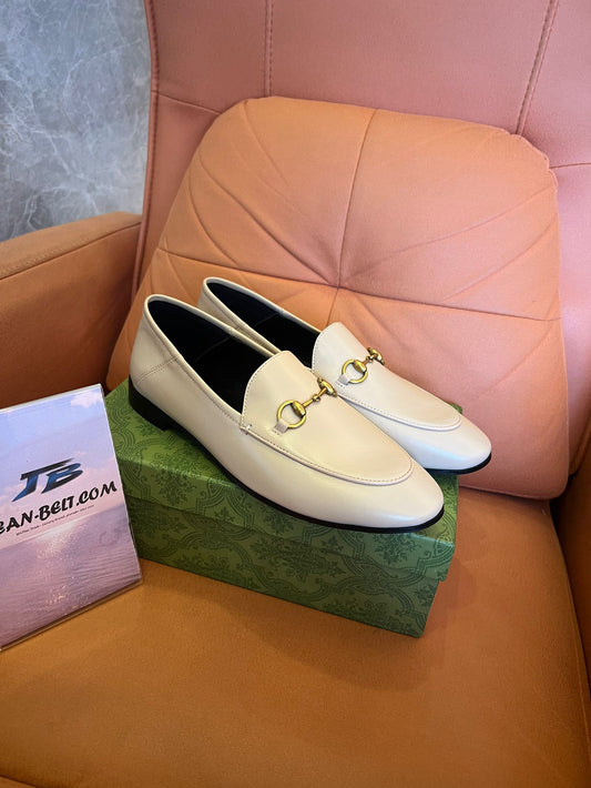 Gucci Horsebit leather loafers in ivory