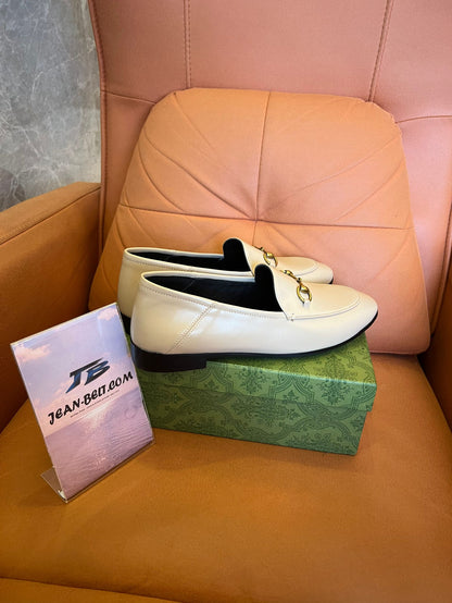 Gucci Horsebit leather loafers in ivory