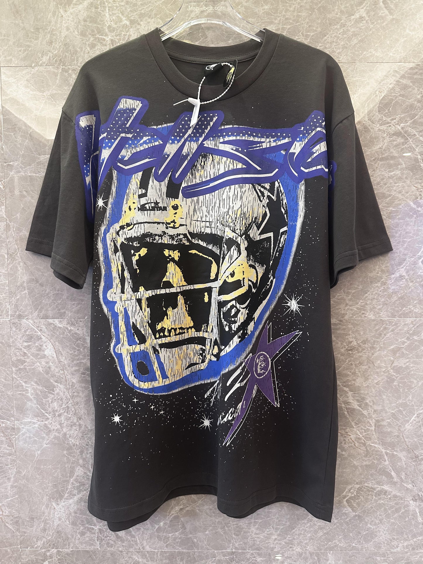 Path to Paradise graphic tee - vintage helmet print