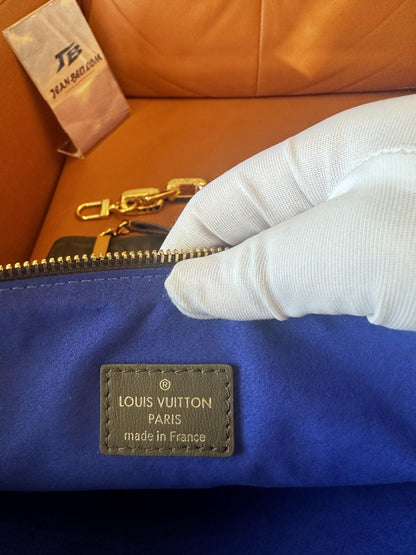 Louis Vuitton olive 'coussin' lambskin embossed accordion bag