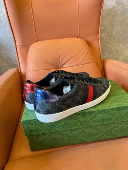 Gucci GG Supreme ACE sneakers