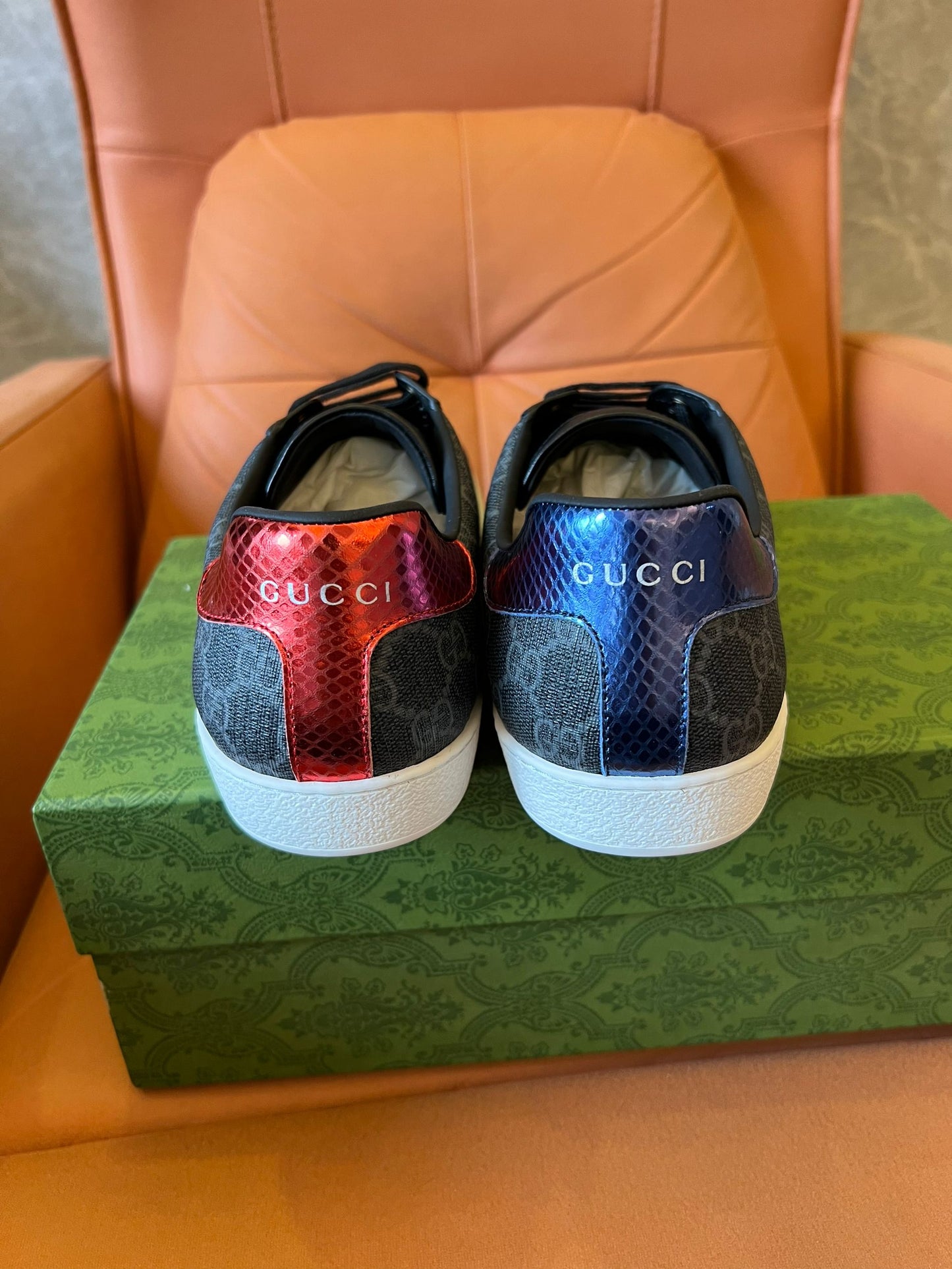 Gucci GG Supreme ACE sneakers