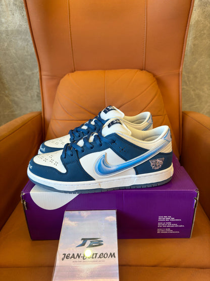 Nike SB Dunk Low "One Block Down"