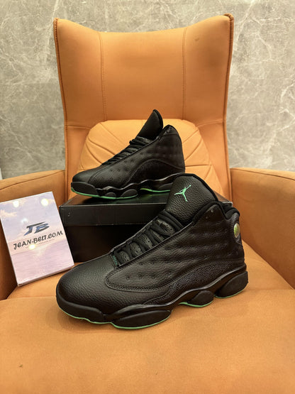 Air Jordan 13 Retro "Black Cat"