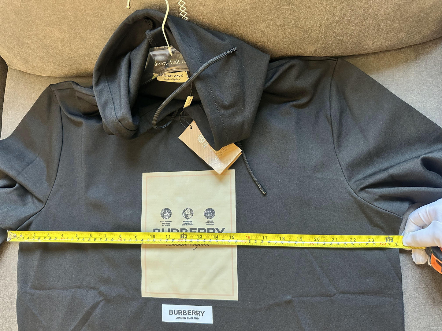 Burberry logo patch hoodie in black