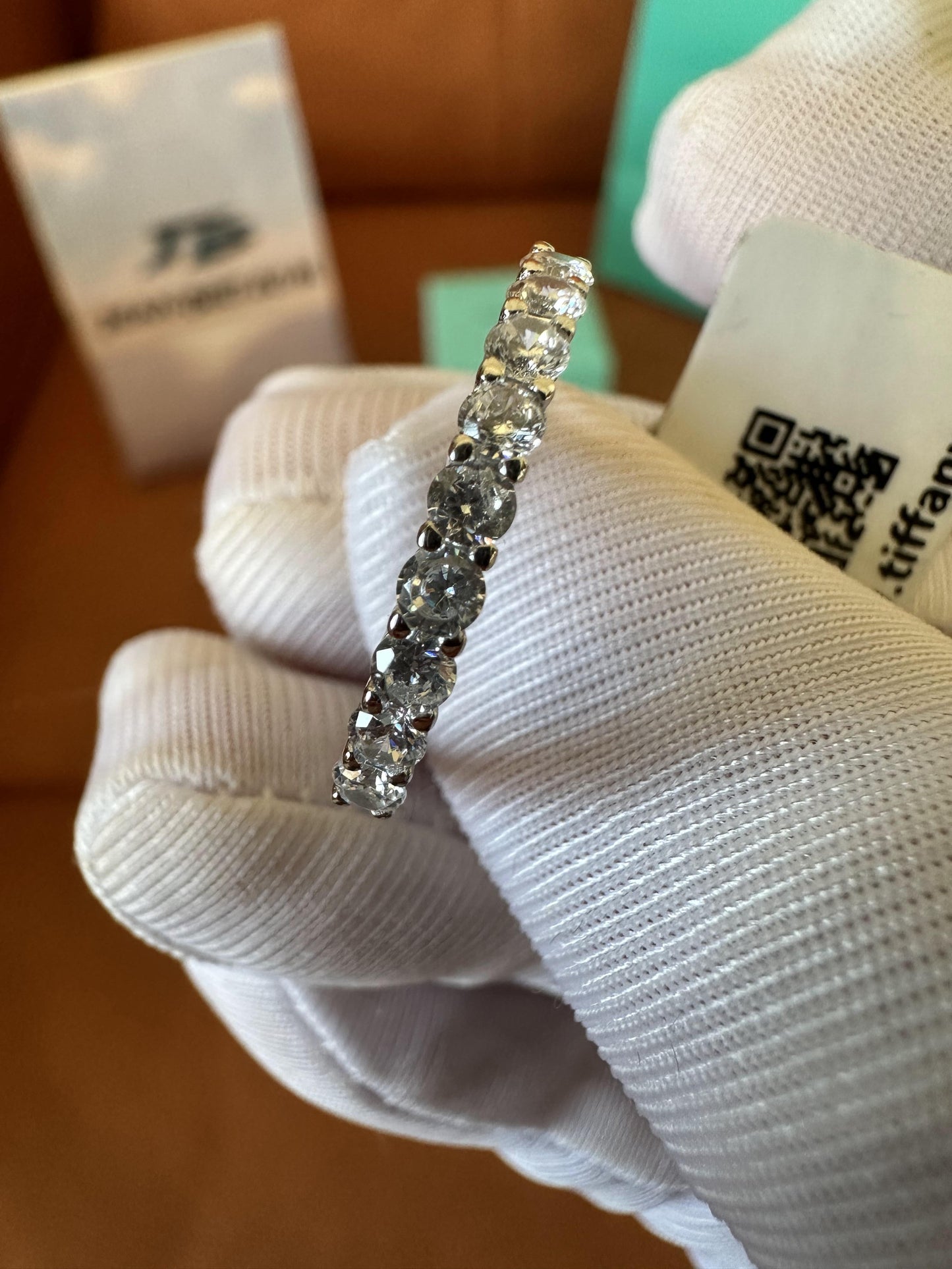 Tiffany & Co. T True narrow ring in 18K white gold with diamonds