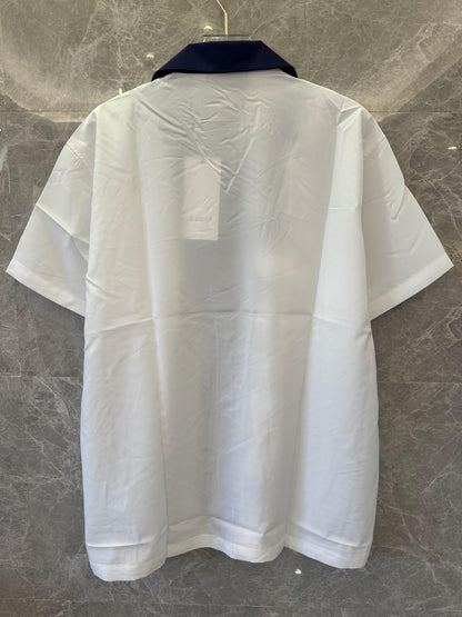 Gucci white short-sleeve buttonup shirt with navy collar and striped