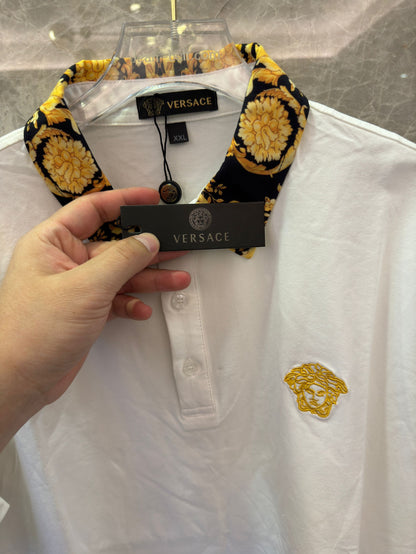 Versace baroque-print polo shirt with medusa collar -black&white