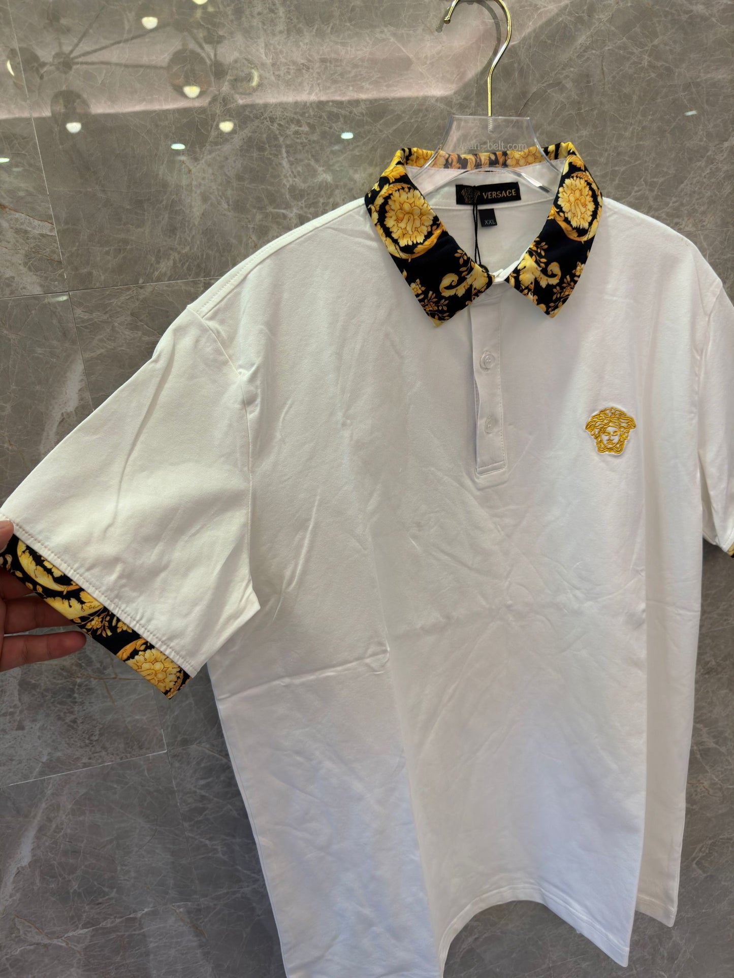 Versace baroque-print polo shirt with medusa collar -black&white