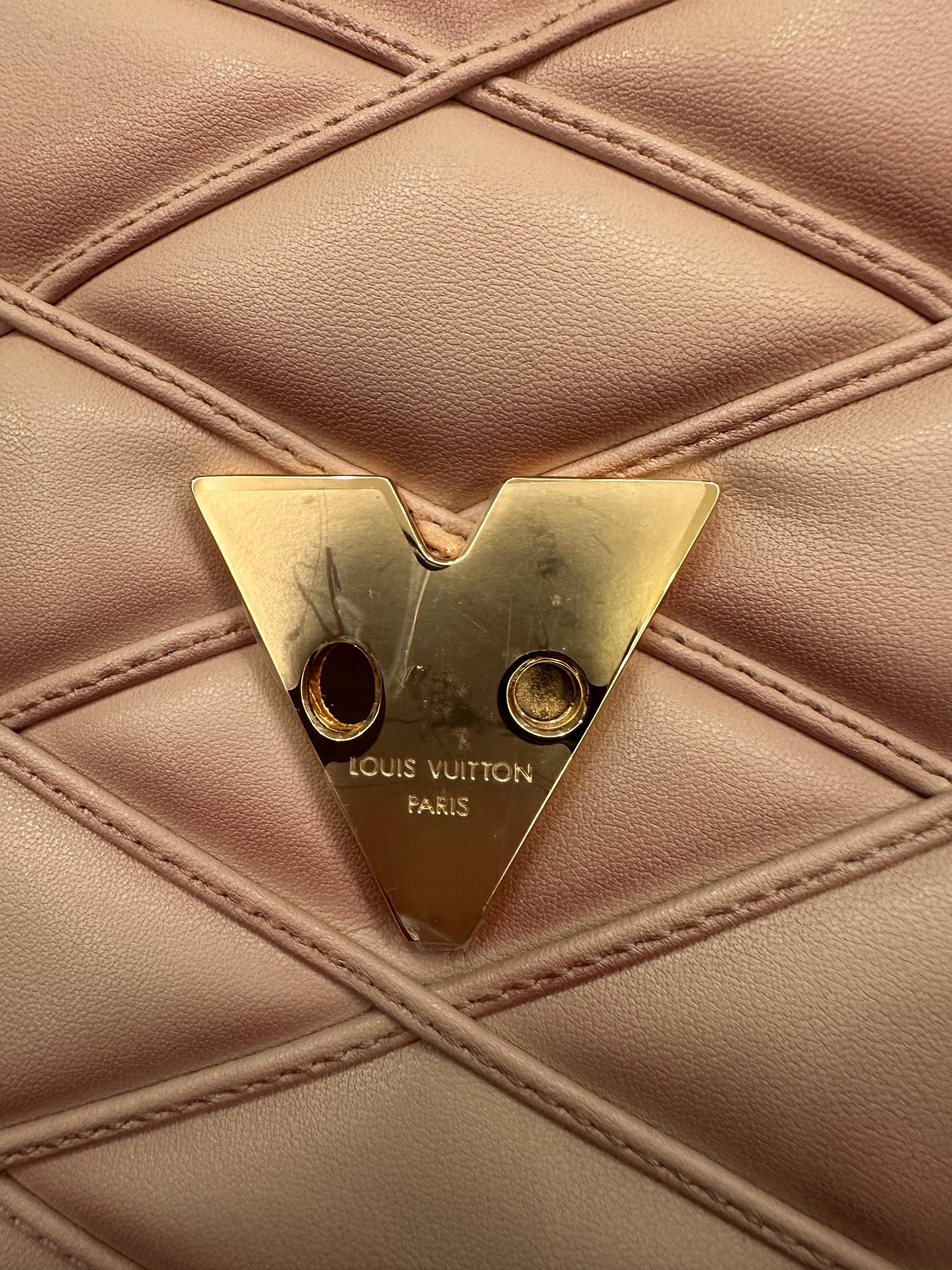 Louis Vuitton lambskin malletage top handle go-14 mm rosabella