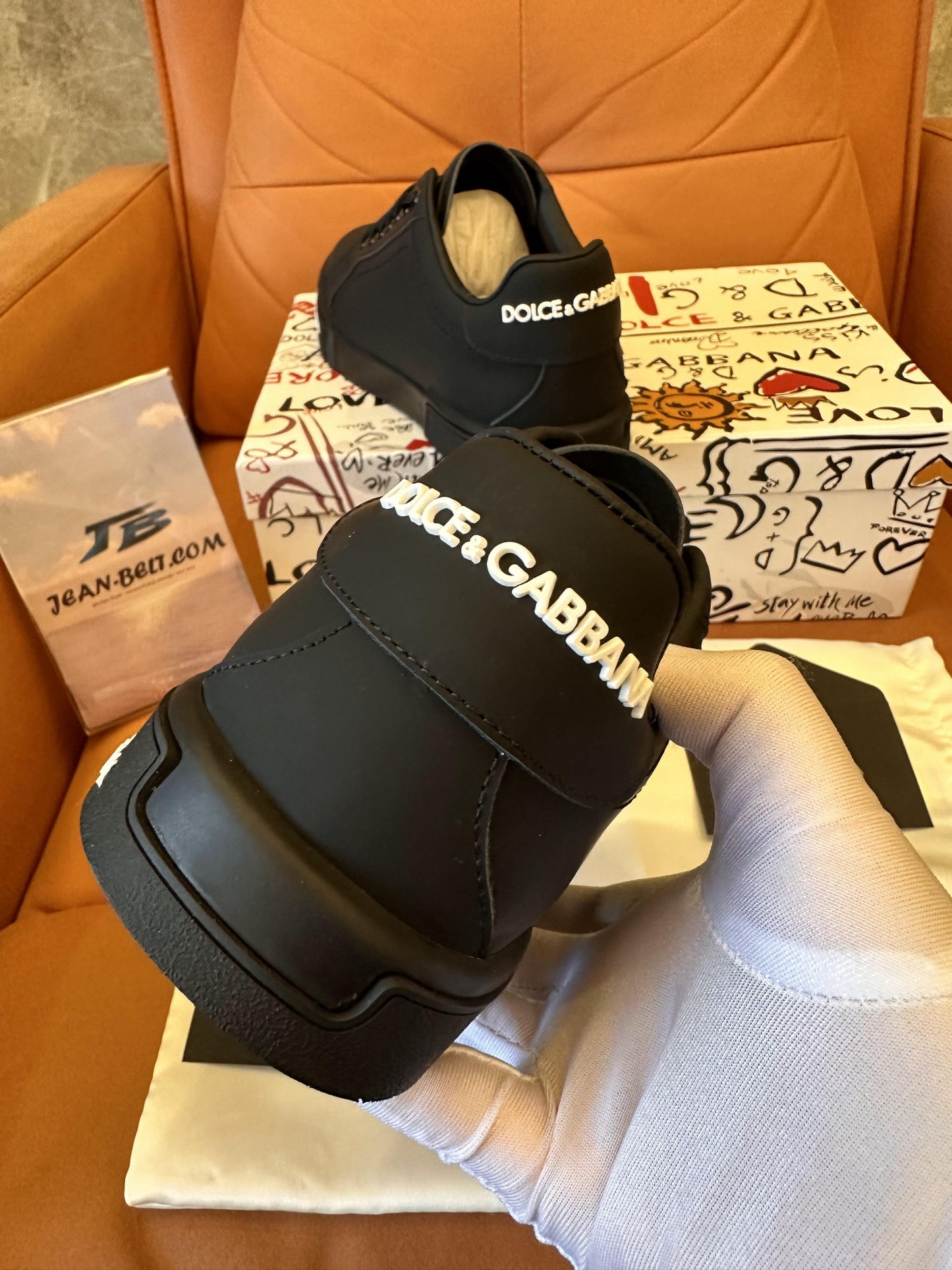 Dolce & Gabbana black leather sneakers with branded logo detailing