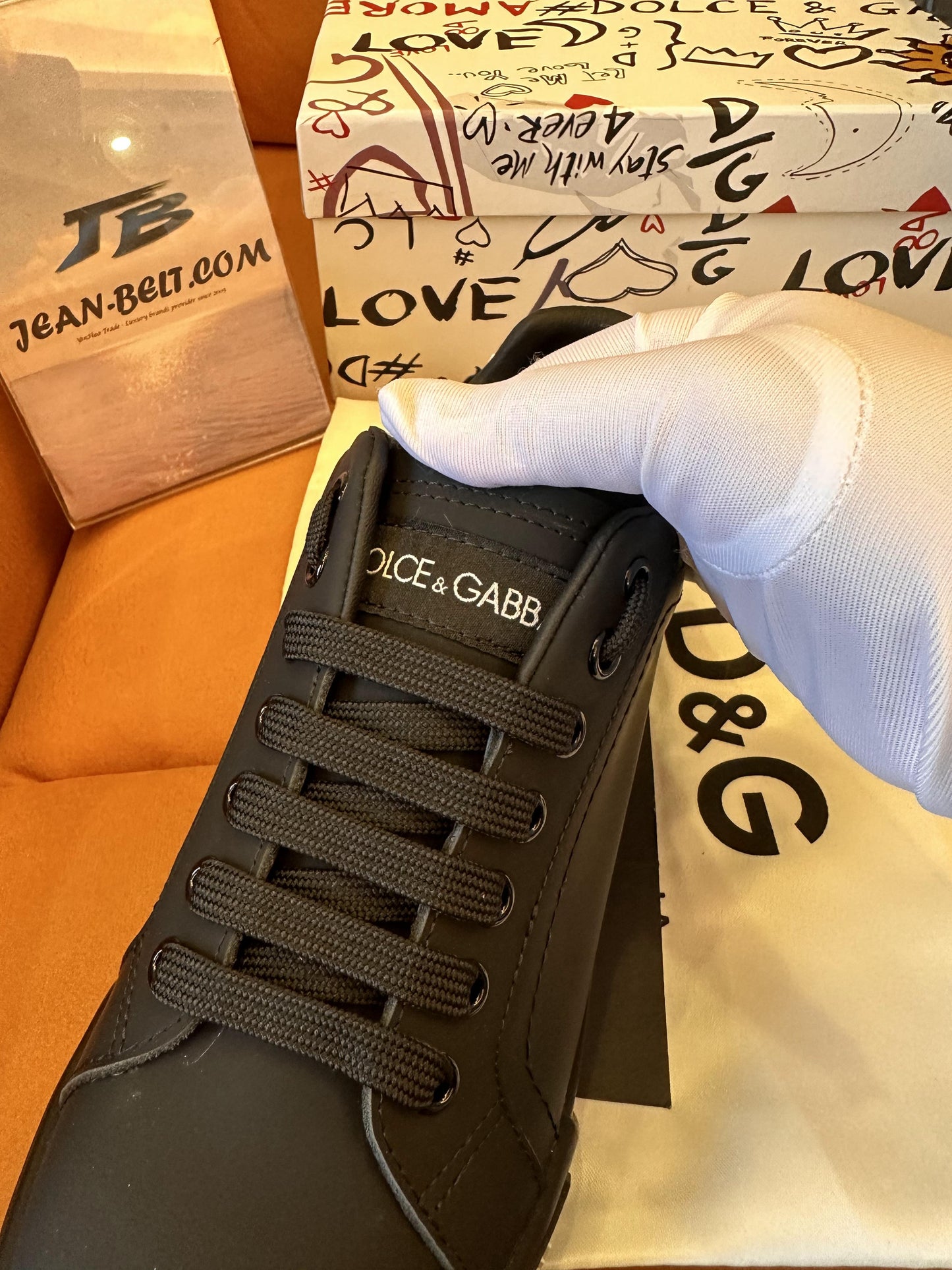 Dolce & Gabbana black leather sneakers with branded logo detailing