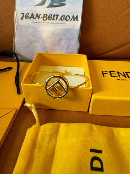 Fendi logo bangle bracelet in gold-tone