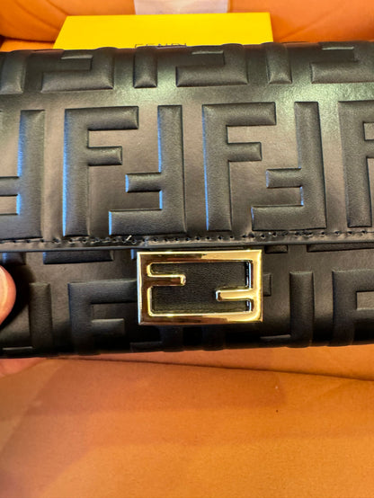 [3A Quality]Fendi by marc jacobs baguette continental wallet with chain