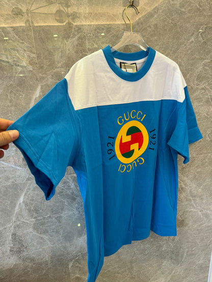 Gucci 1921 logo cotton t-shirt in blue and white