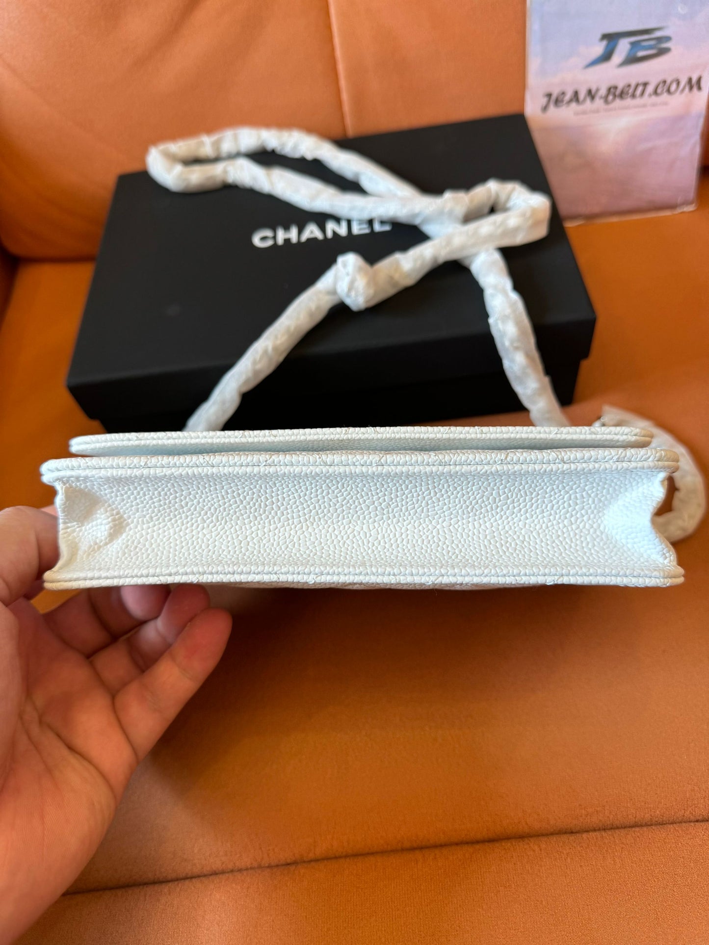 Chanel caviar quilted wallet on chain woc white