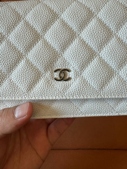 Chanel caviar quilted wallet on chain woc white