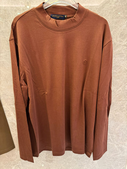 Louis Vuitton minimalist long-sleeve t-shirts in brown and khaki