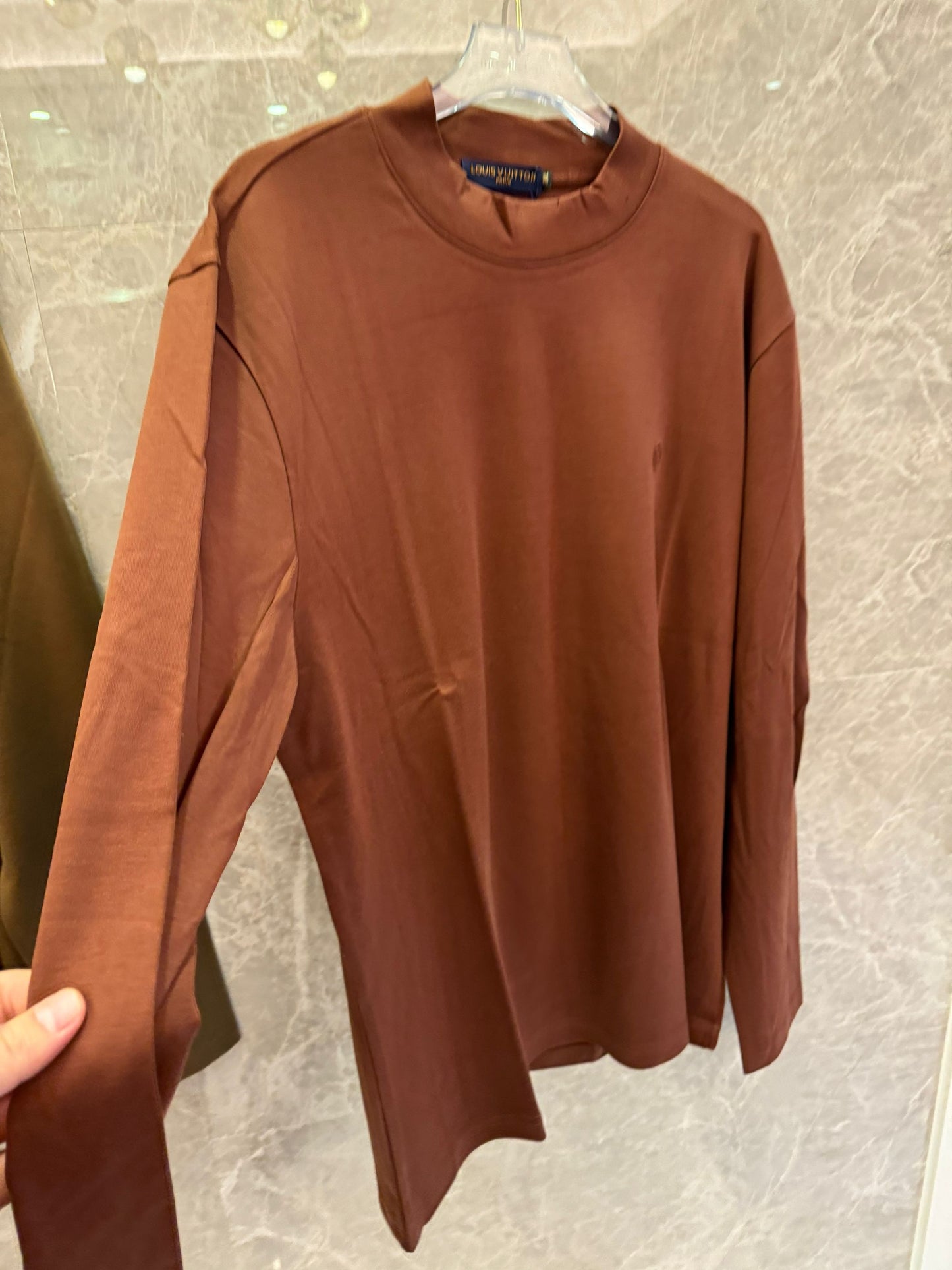 Louis Vuitton minimalist long-sleeve t-shirts in brown and khaki