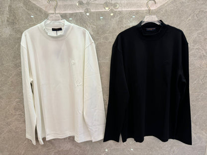 Louis Vuitton minimalist long-sleeve tee in white and black