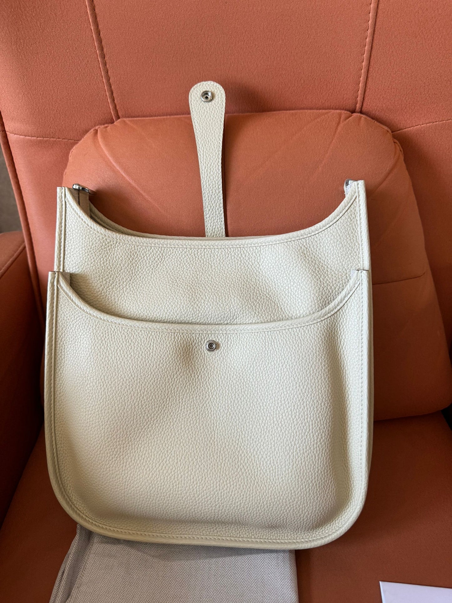 Hermes taurillon clemence amazone evelyne TPM new white