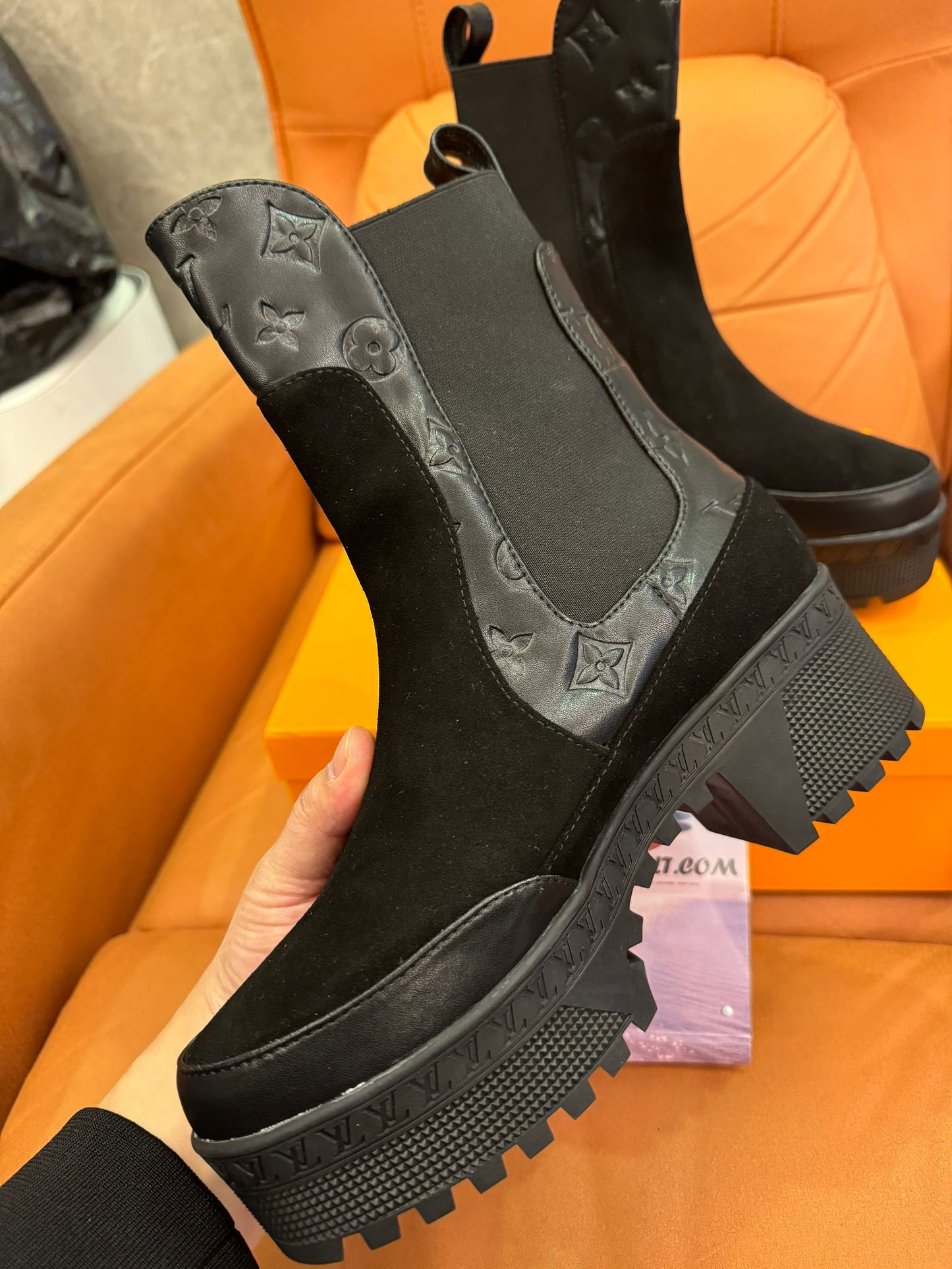 Louis Vuitton Laureate Platform chelsea boot