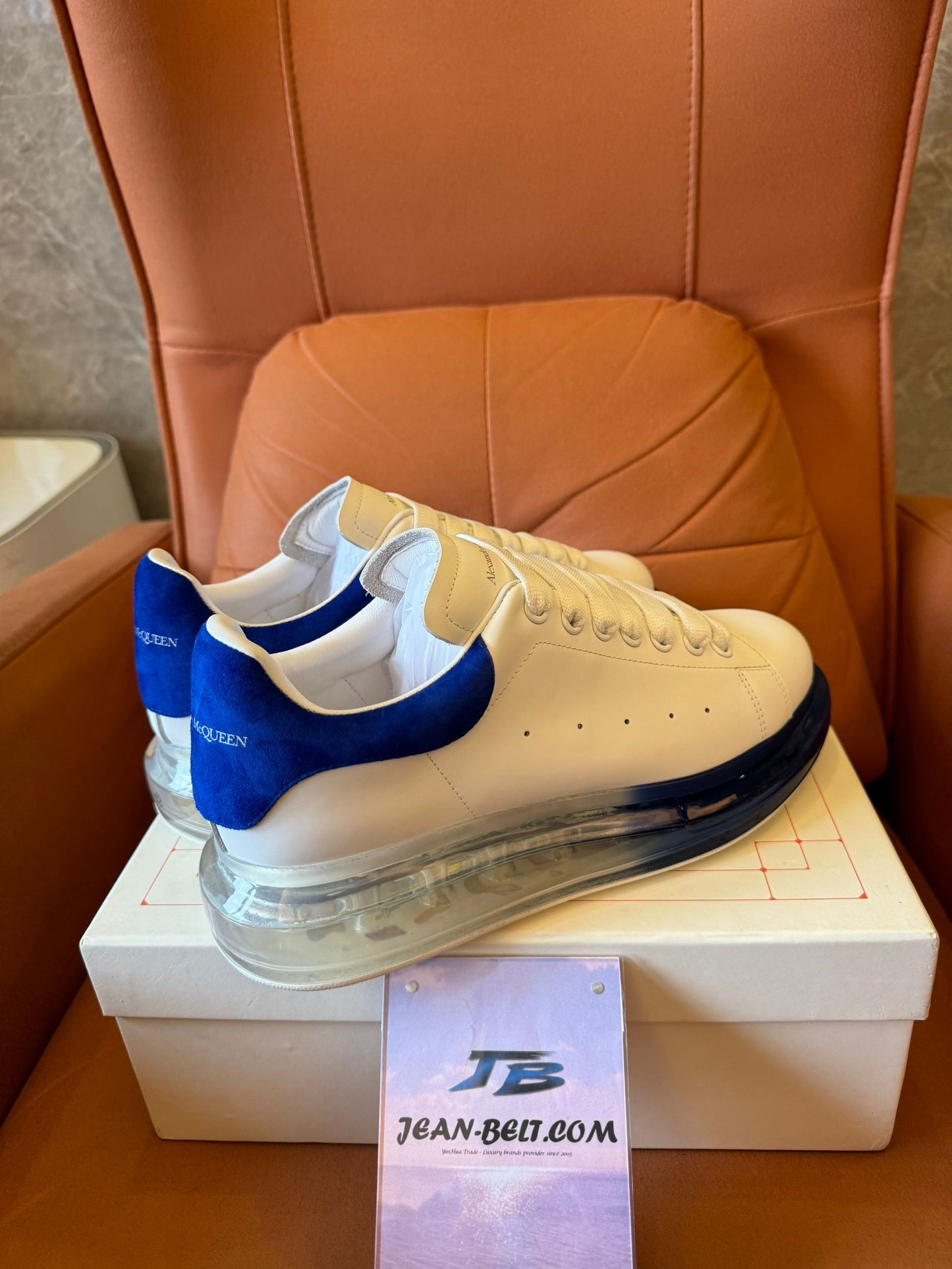 Alexander McQueen Oversized clear sole sneakers – white & blue