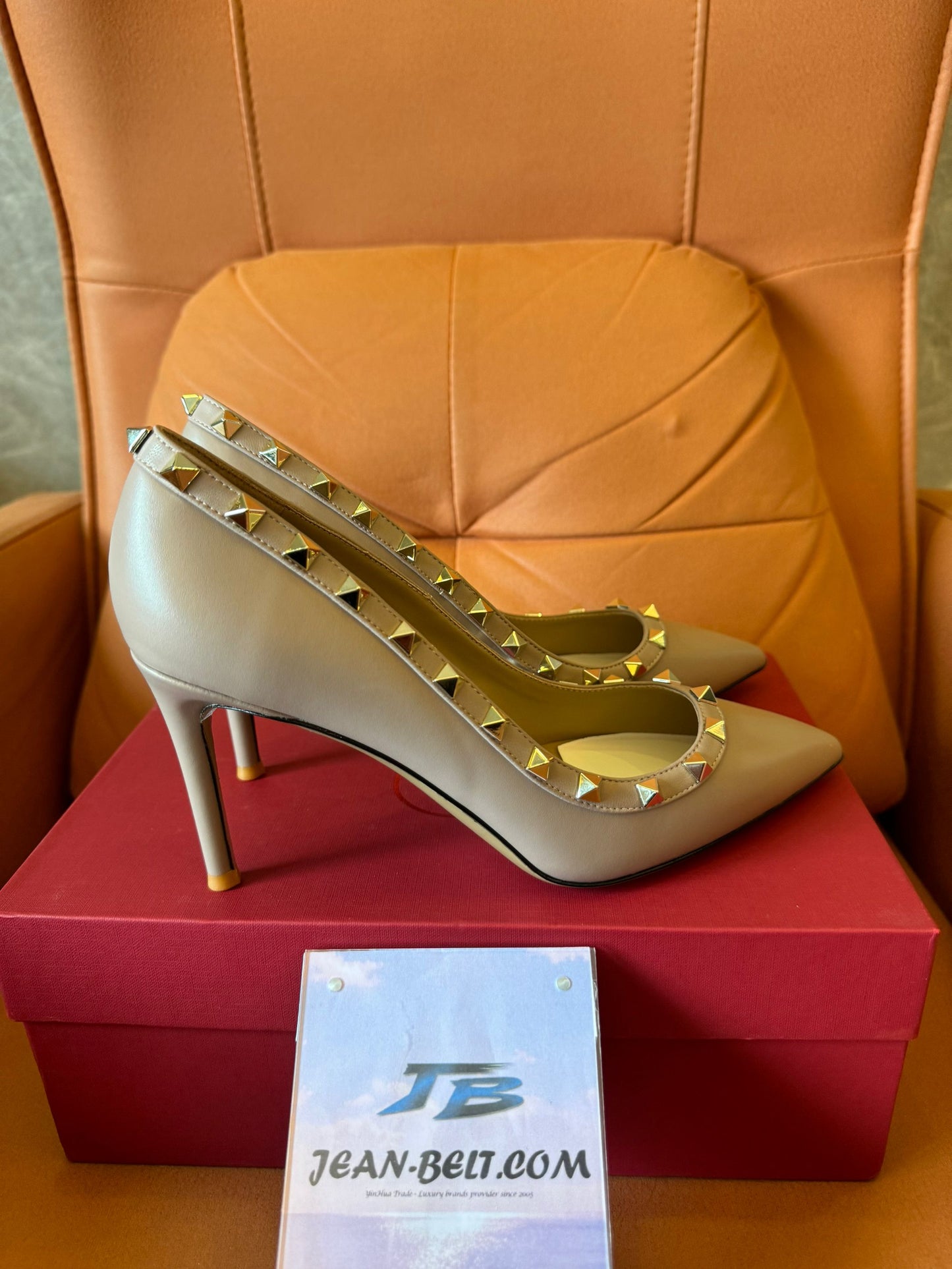 Valentino Garavani beige leather rockstud heels pumps