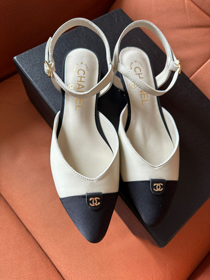 Chanel mary Jane white leather cap toe flats shoes